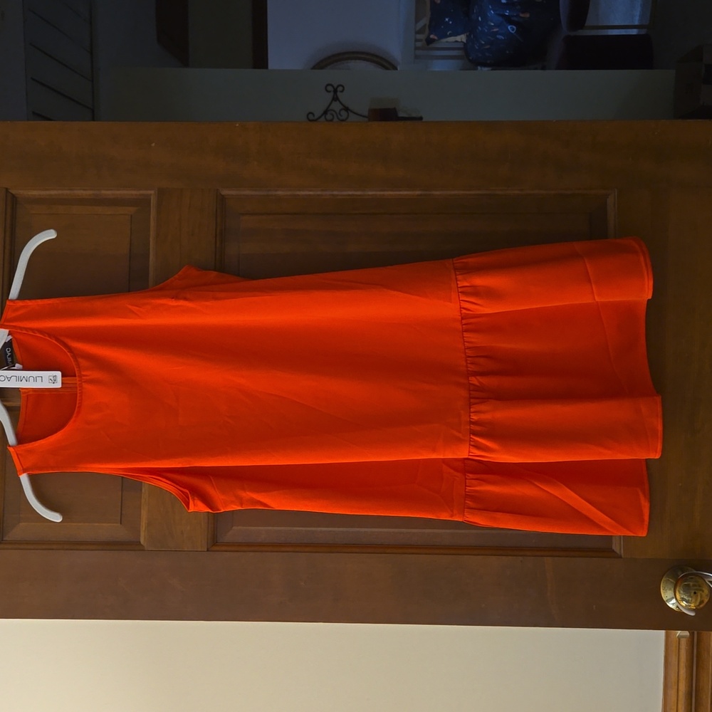 Sleeveless dress